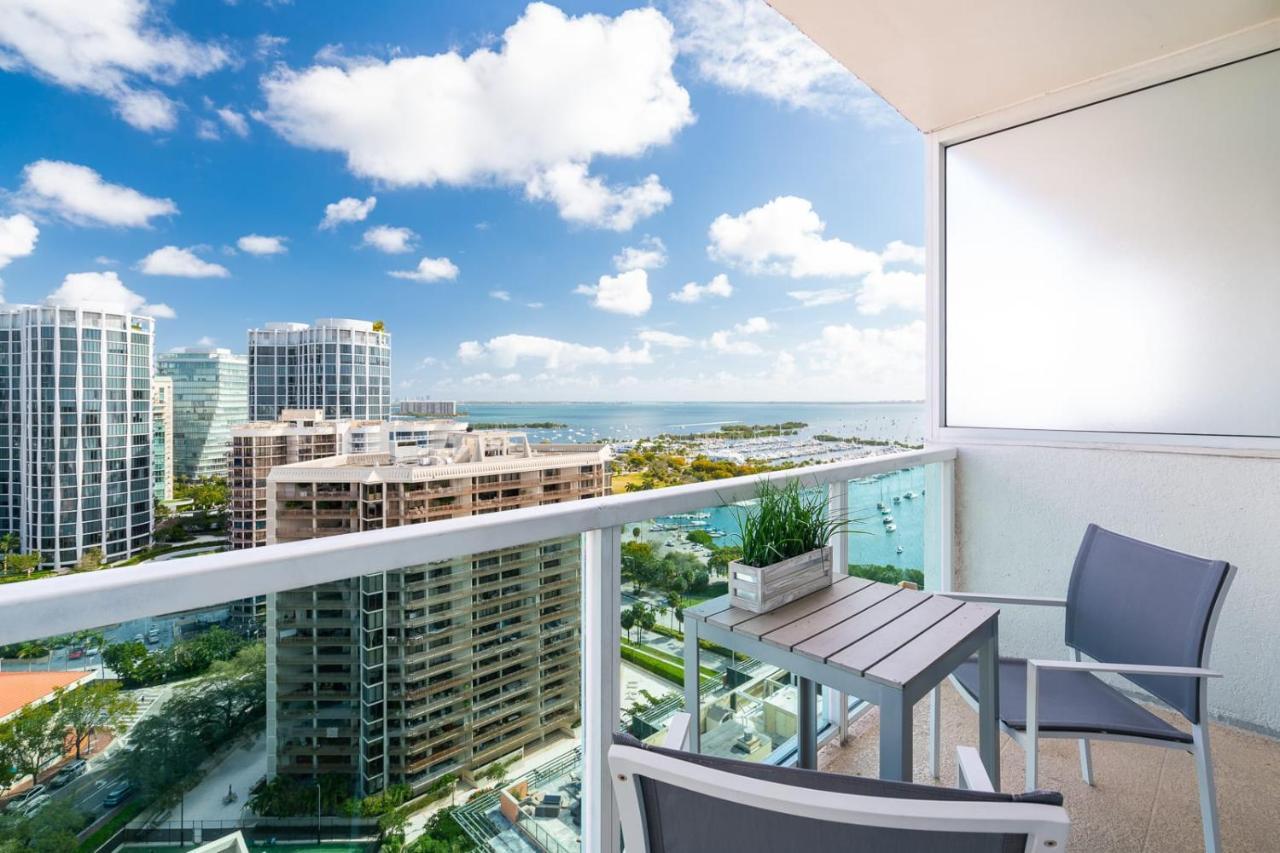 City View Balcony Steps From Restaurants, Peacock Park & Marina Miami Eksteriør bilde